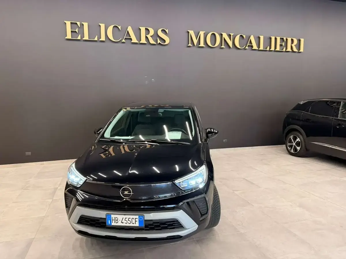 Usata Opel Crossland Elegance 110 CV (80 kW) 2022 Nero SUV