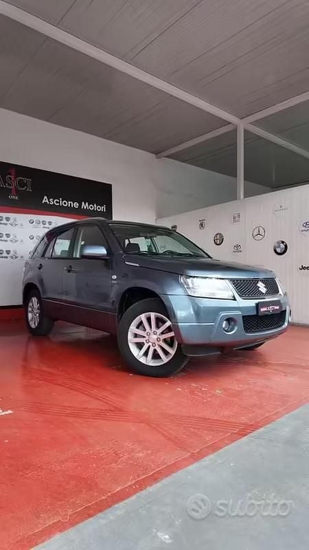 Usata Suzuki Grand Vitara 2009 Grigio SUV