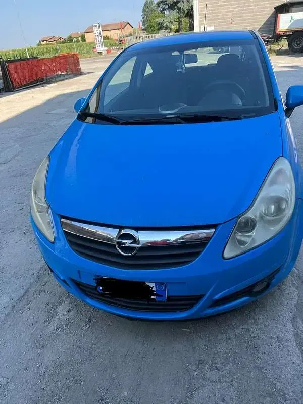 Usata Opel Corsa Enjoy 90 CV (66 kW) 2007 Blu/azzurro Utilitaria