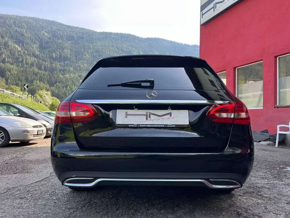 Usata Mercedes C220 170 CV (125 kW) 2018 Nero Station wagon