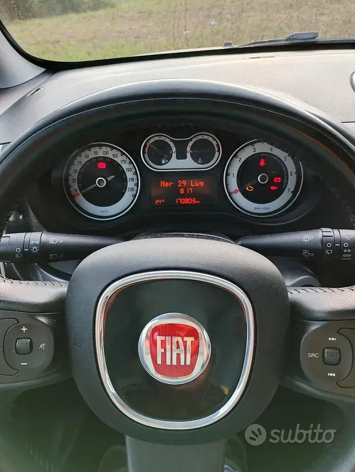 Usata Fiat 500L Pop Star 95 CV (69 kW) 2015 Grigio Monovolume