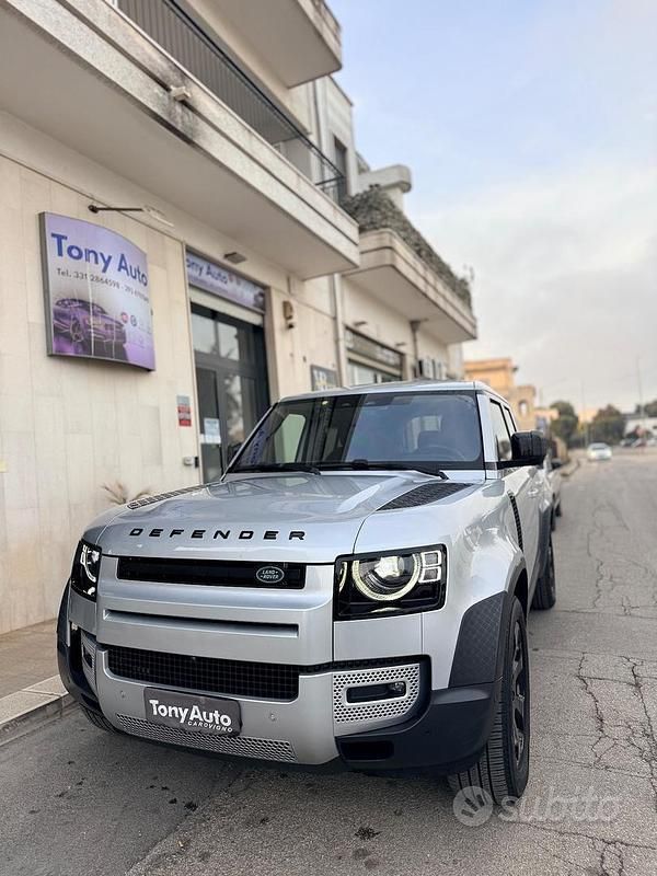 Usata Land Rover Defender HSE 240 CV (176 kW) 2020 Grigio SUV