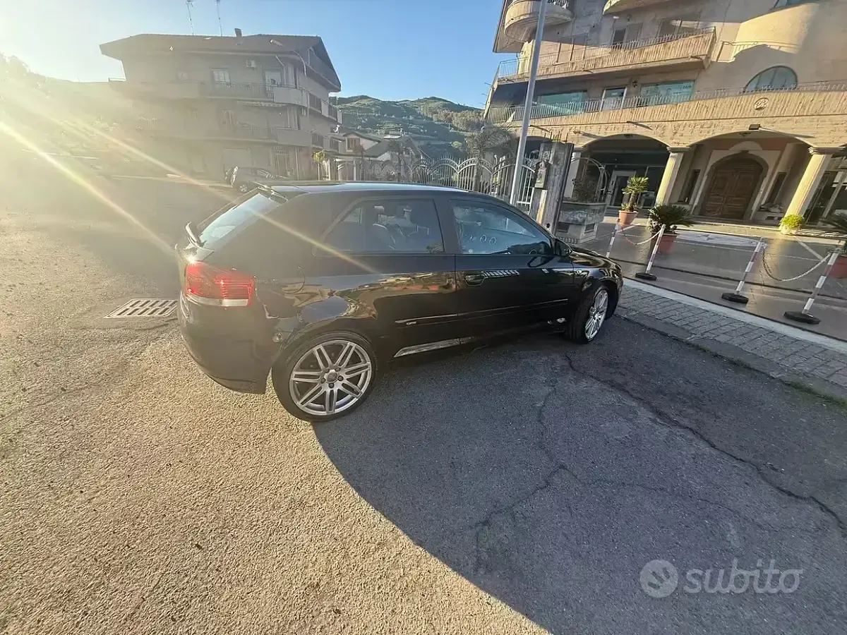 Usata Audi A3 Cabriolet S-Line 150 CV (110 kW) 2008 Nero Cabrio