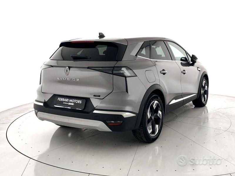 Usata Renault Symbioz Iconic 145 CV (106 kW) 2025 Grigio cassiopea metalizzato SUV