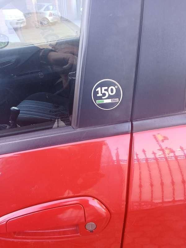 Usata Fiat Punto Evo S 77 CV (56 kW) 2011 Rosso Utilitaria