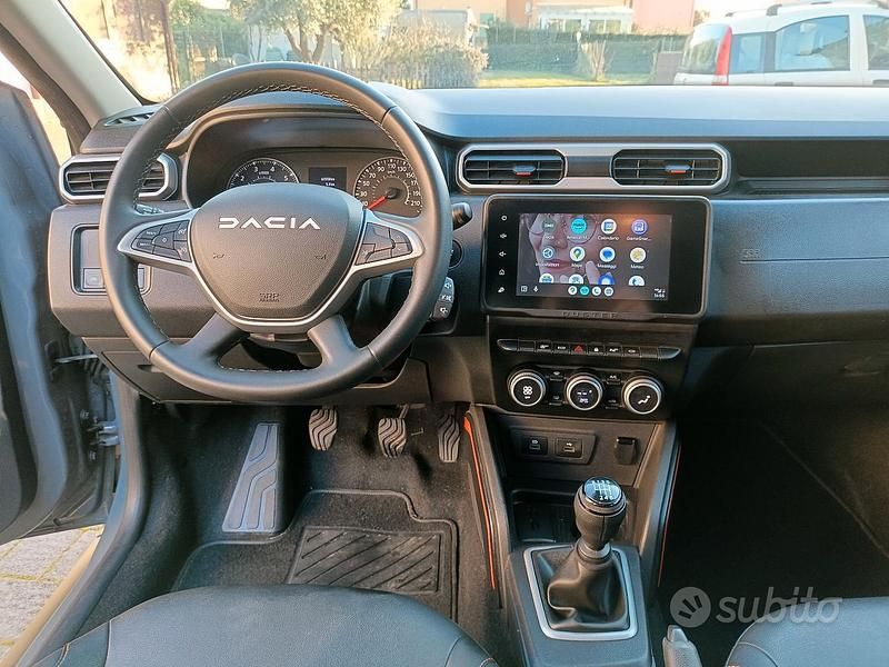 Usata Dacia Duster 90 CV (66 kW) 2023 Grigio SUV