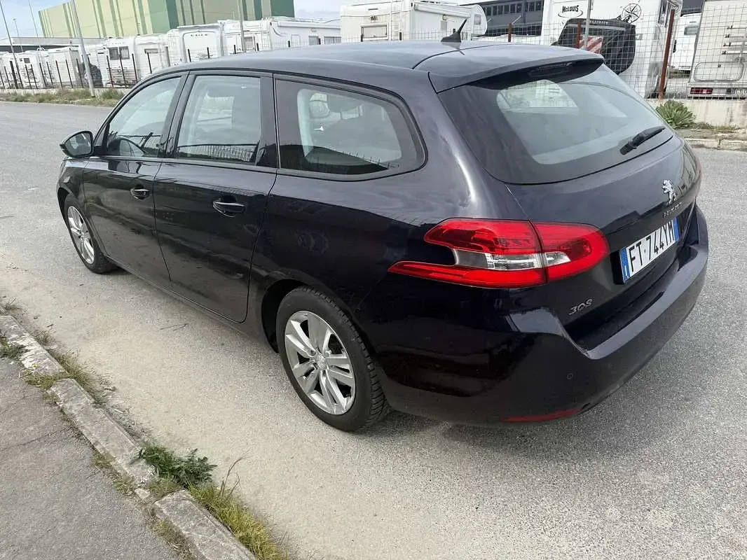 Usata Peugeot 308 SW Business-Line 131 CV (96 kW) 2019 Station wagon