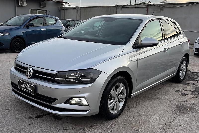 Usata VW Polo Comfortline 75 CV (55 kW) 2018 Grigio Berlina
