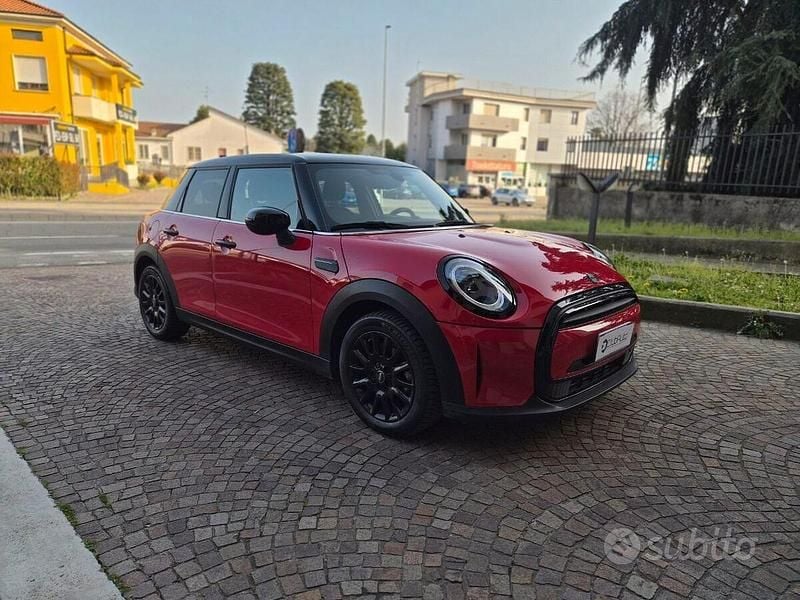 Usata Mini Cooper 136 CV (100 kW) 2022 Rosso Utilitaria