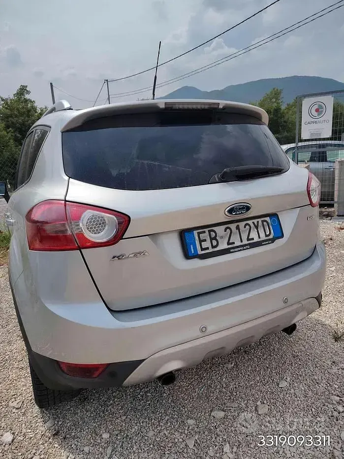 Usata Ford Kuga Titanium 136 CV (100 kW) 2010 Grigio SUV
