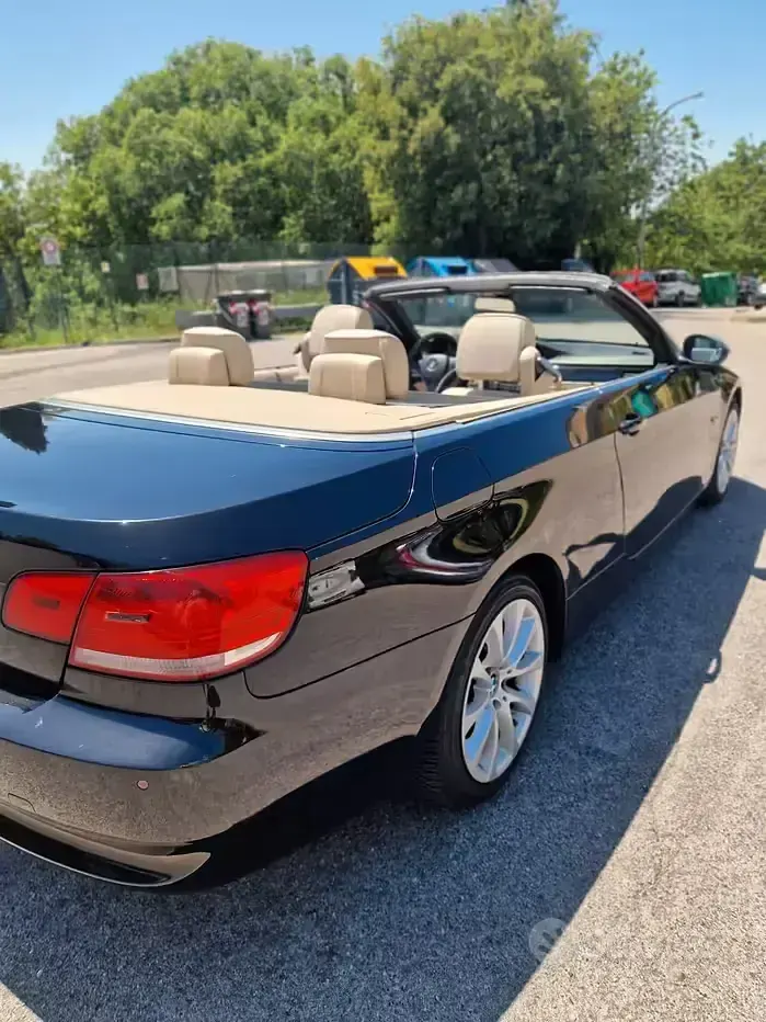 Usata BMW 325 Cabriolet 218 CV (160 kW) 2008 Nero Cabrio