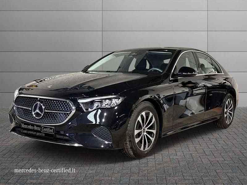 Usata Mercedes E220 Advanced 197 CV (144 kW) 2024 Nero Berlina