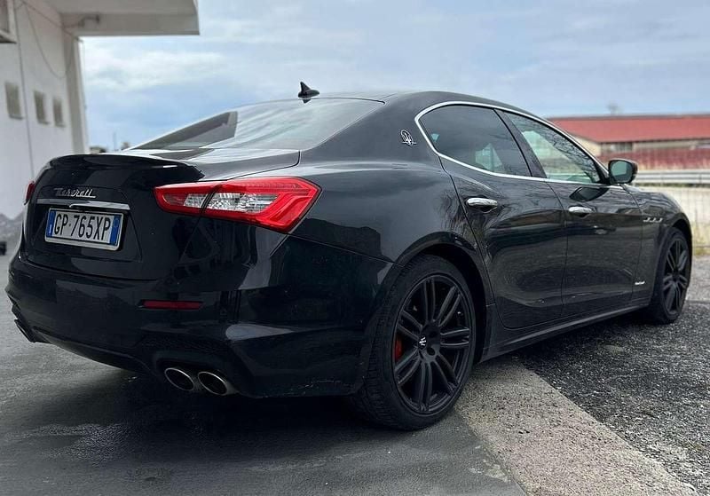Usata Maserati Ghibli 349 CV (256 kW) 2019 Nero Berlina