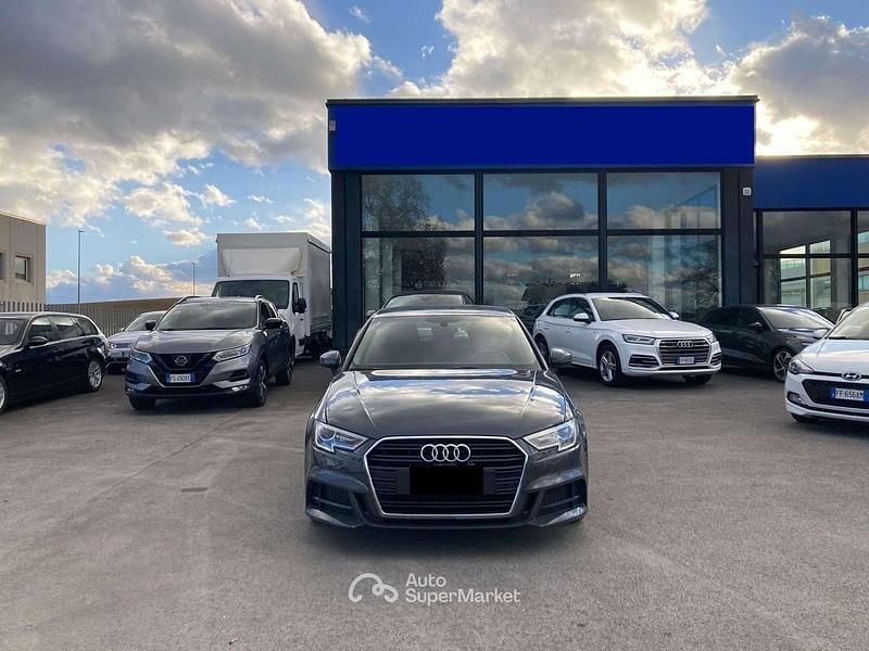Usata Audi A3 S-Line 110 CV (80 kW) 2017 Grigio delfino Berlina