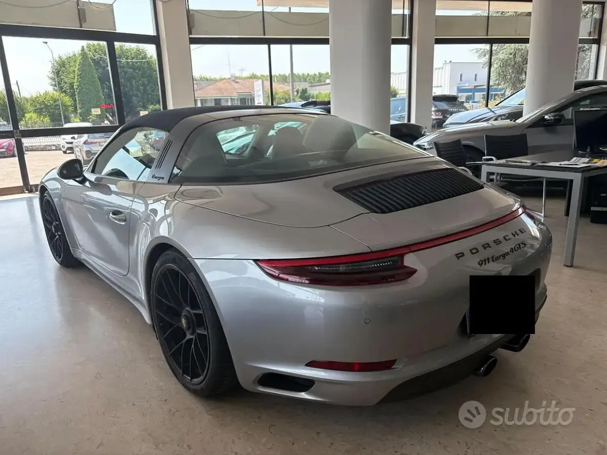 Usata Porsche 911 450 CV (330 kW) 2018 Grigio Cabrio