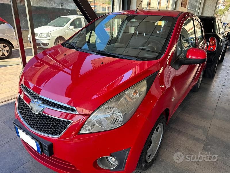 Usata Chevrolet Spark LS 65 CV (47 kW) 2012 Rosso Utilitaria