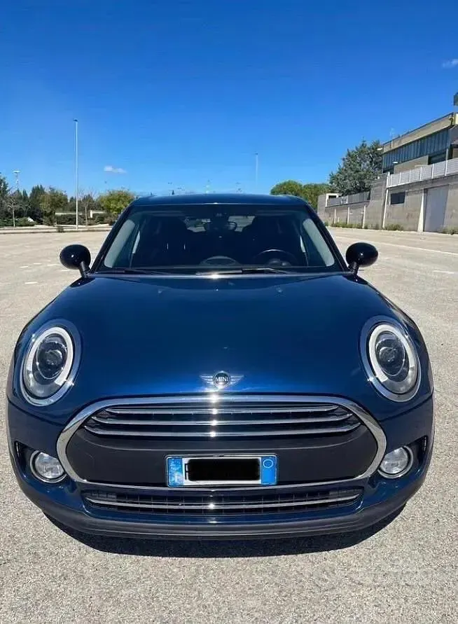 Usata Mini One Clubman Business 116 CV (85 kW) 2017 Blu Station wagon