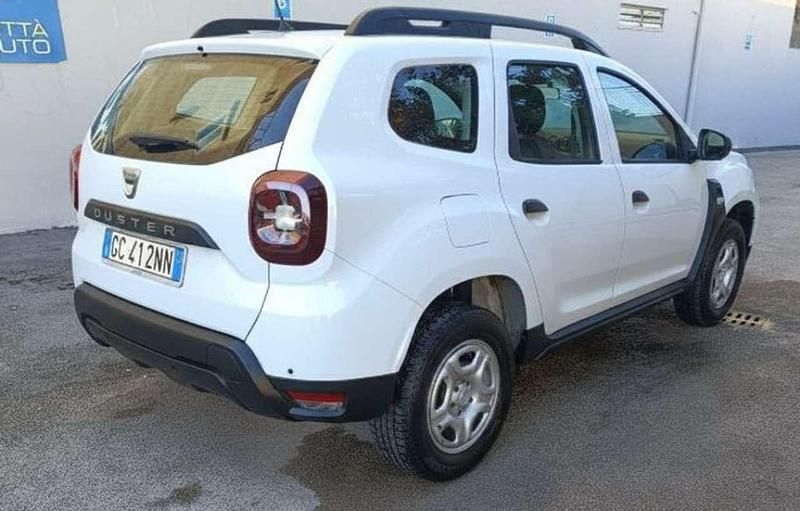 Usata Dacia Duster Essentiel 116 CV (85 kW) 2020 Bianco pastello SUV