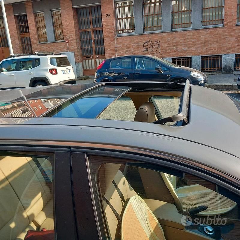 Usata BMW 330 Comfort Edition 231 CV (169 kW) 2007 Marrone Station wagon