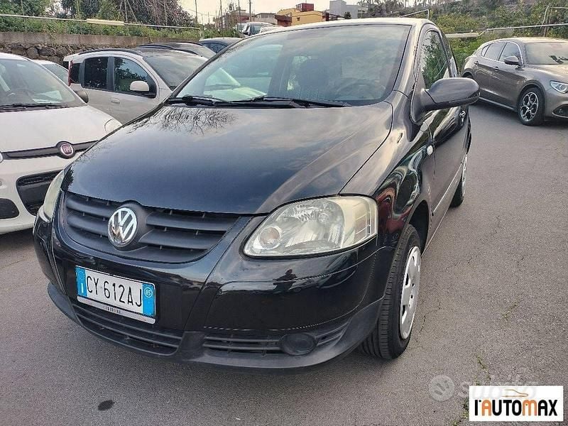 Usata VW Fox 70 CV (51 kW) 2005 Nero Utilitaria