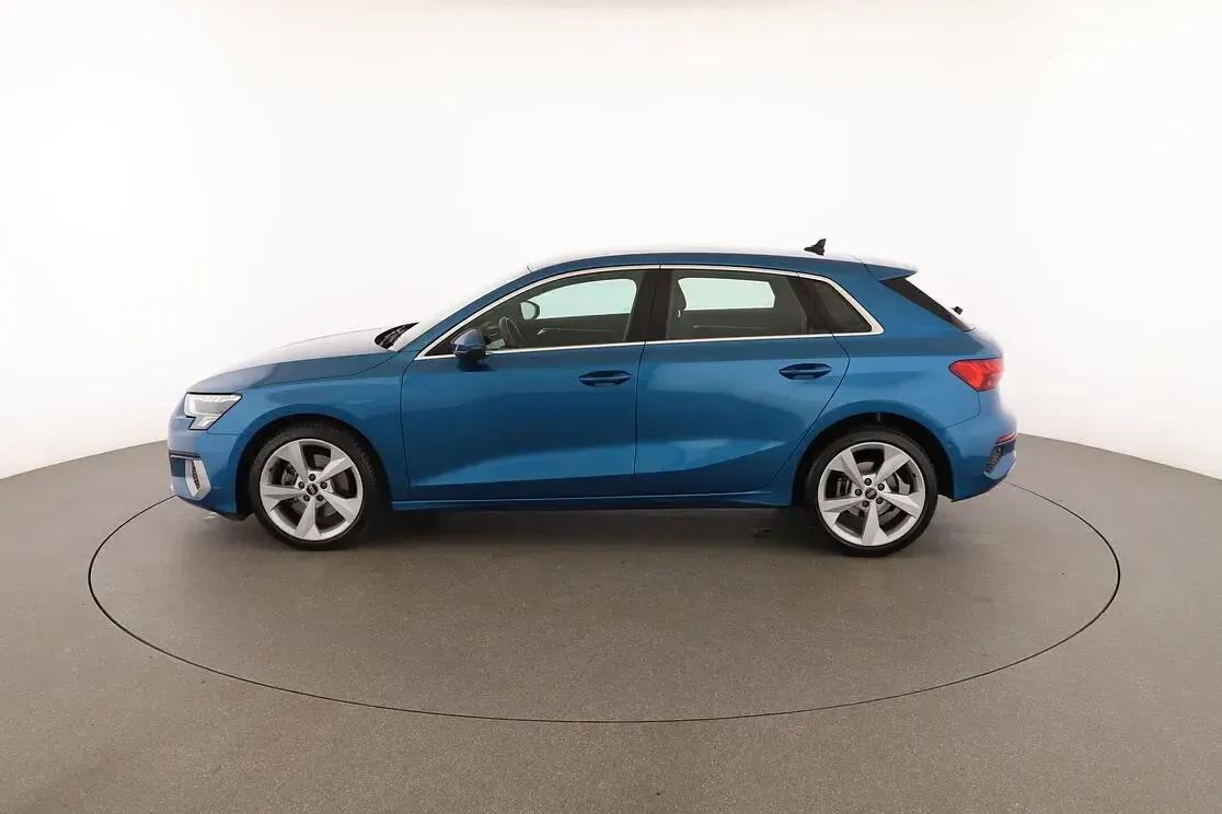 Usata Audi A3 Advanced 150 CV (110 kW) 2021 Blu/azzurro Berlina