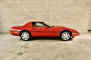 Usata Chevrolet Corvette 248 CV (182 kW) 1988 Rosso Cabrio