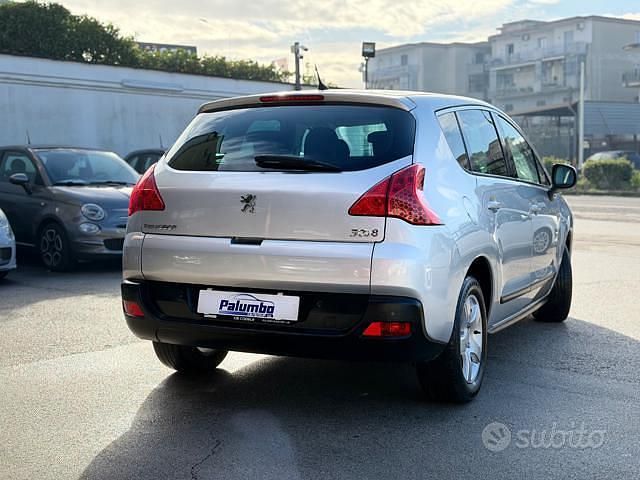 Usata Peugeot 3008 Premium 110 CV (80 kW) 2010 Grigio SUV