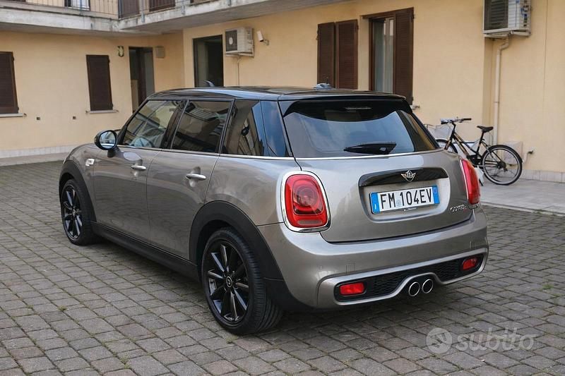 Usata Mini Cooper S Hype 192 CV (141 kW) 2017 Grigio Utilitaria