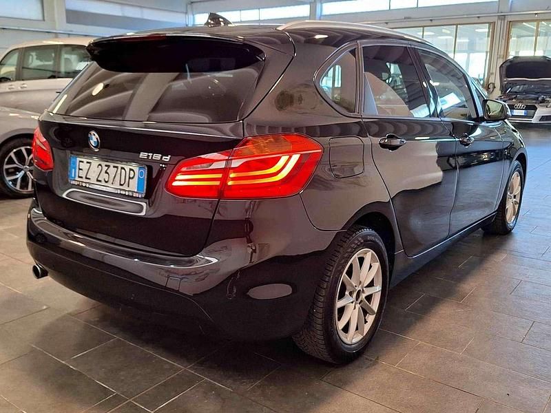 Usata BMW 218 150 CV (110 kW) 2015 Nero Monovolume