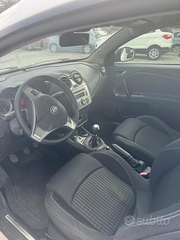Usata Alfa Romeo MiTo 95 CV (69 kW) 2010 Bianco Utilitaria