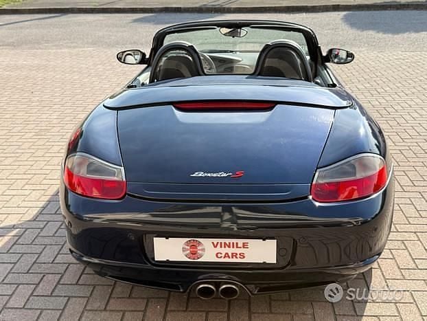 Usata Porsche Boxster 260 CV (191 kW) 2004 Blu Cabrio