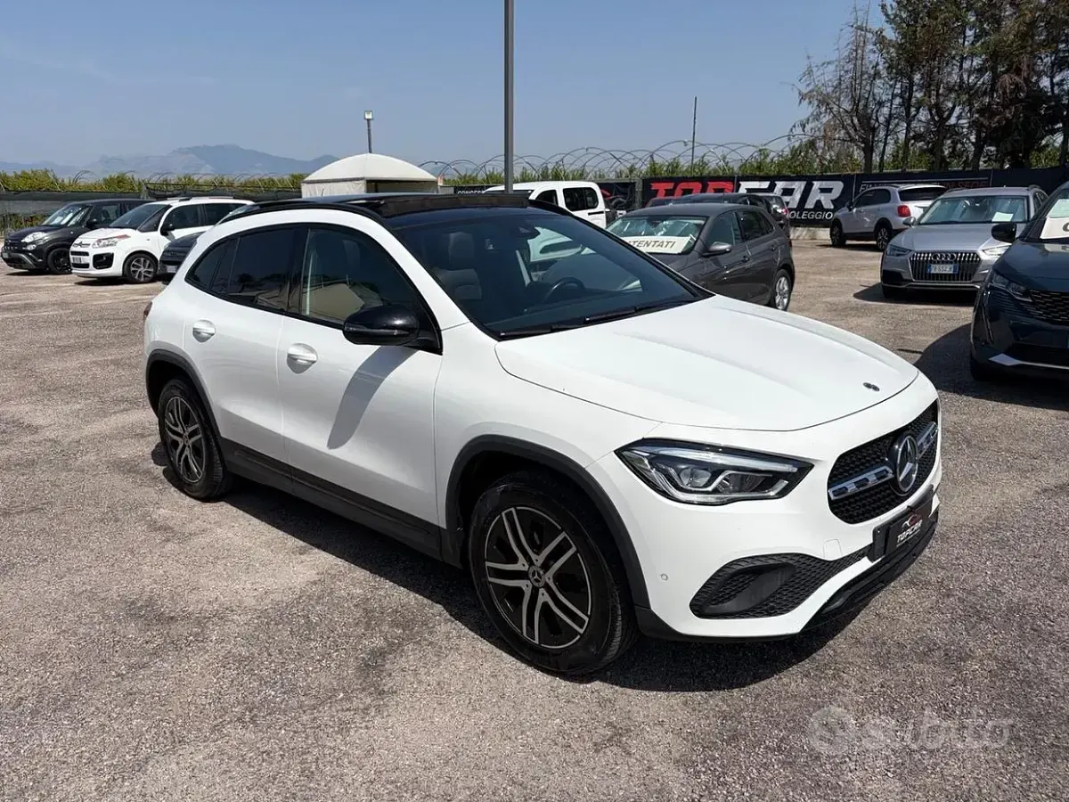 Usata Mercedes A200 150 CV (110 kW) 2022 Bianco Berlina