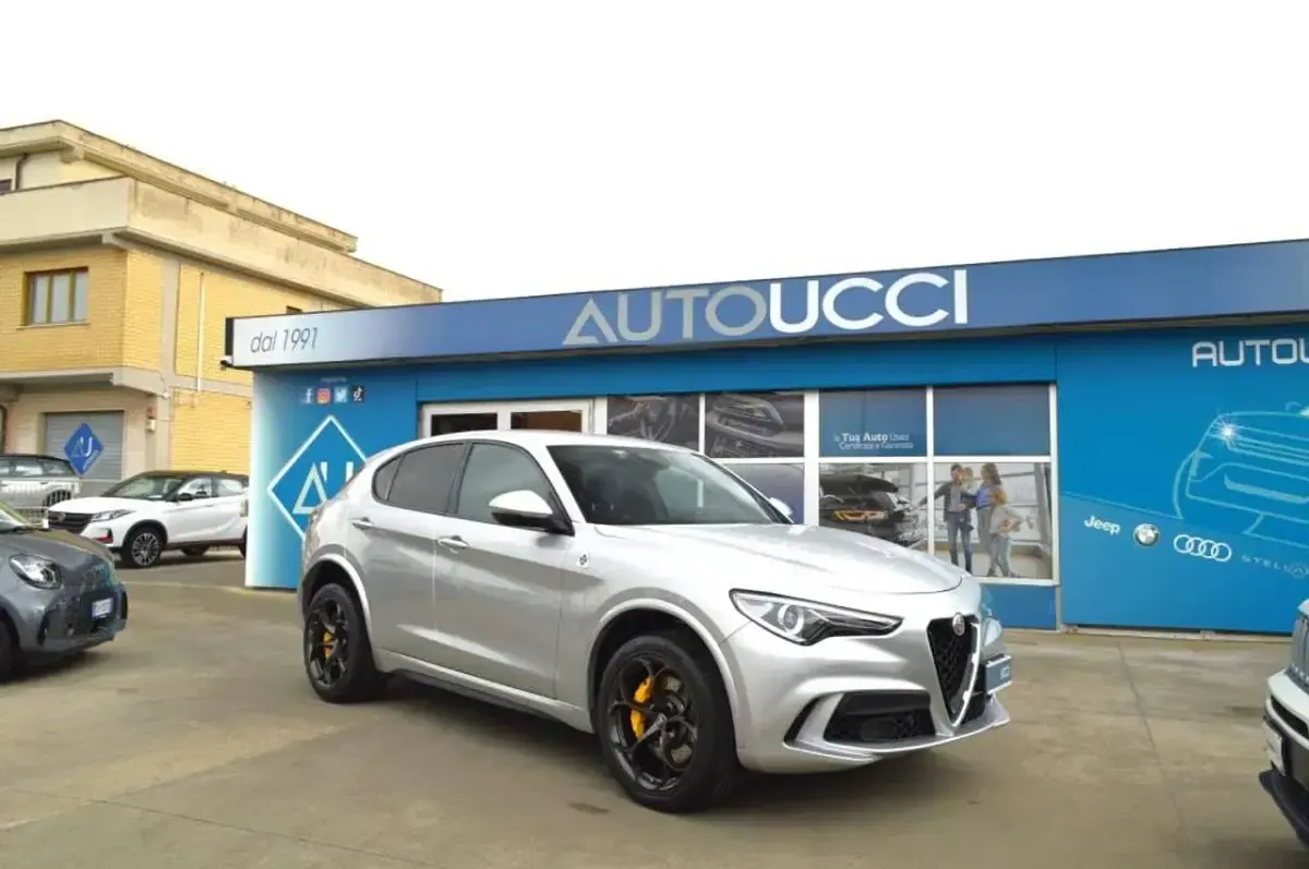Usata Alfa Romeo Stelvio Quadrifoglio 510 CV (375 kW) 2021 Grigio silverstone SUV