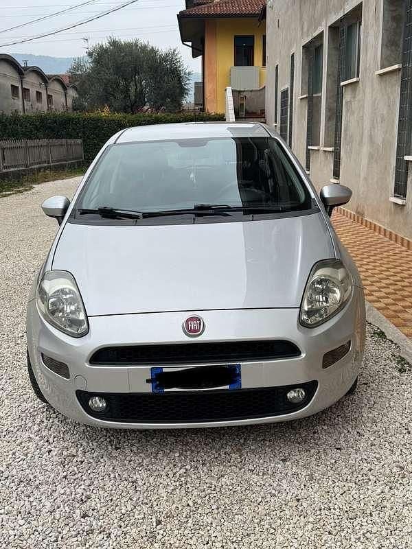 Usata Fiat Punto 63 CV (46 kW) 2015 Berlina