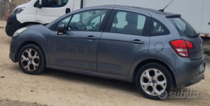 Grigio Usata 2012 Citroën C3 Due volumi | 3300 € (Ottimo prezzo) - Immagine 1/4