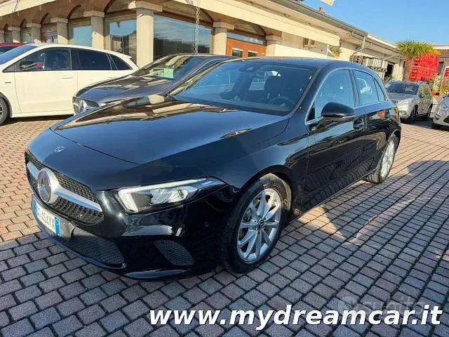 Usata Mercedes A160 Executive 150 CV (110 kW) 2020 Nero Utilitaria