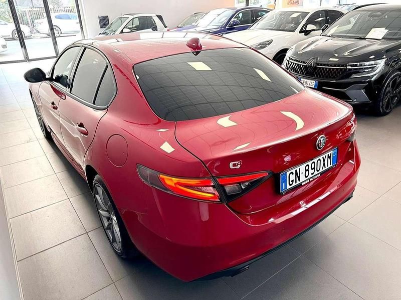 Usata Alfa Romeo Giulia Sprint 280 CV (205 kW) 2023 Rosso Berlina