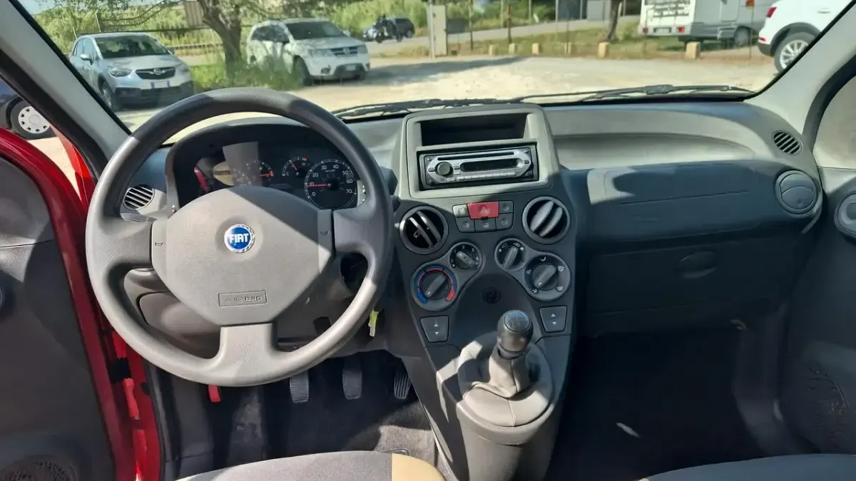 Usata Fiat Panda 4x4 69 CV (50 kW) 2007 Rosso Utilitaria