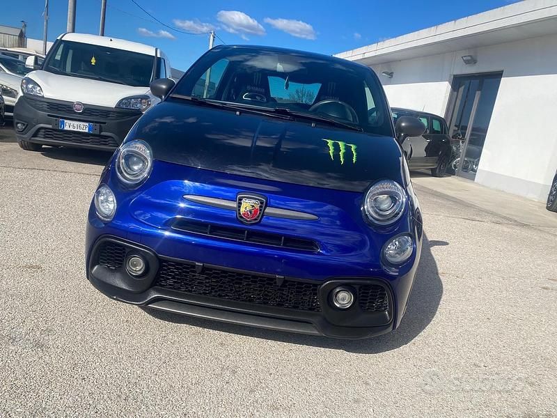 Usata Abarth 595 165 CV (121 kW) 2021 Blu Berlina