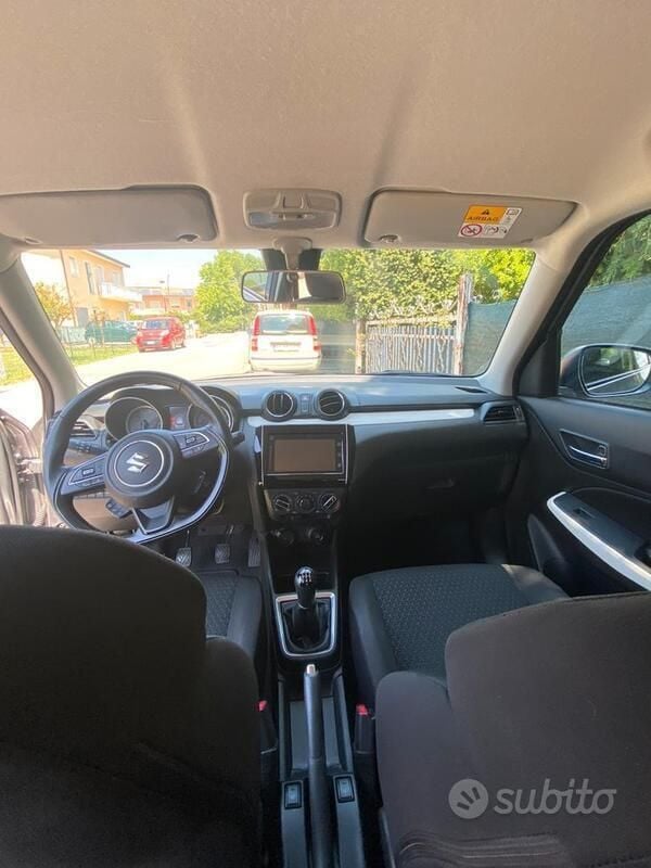 Occasion Suzuki Swift 83 PK (61 kW) 2021 Grijs Hatchback
