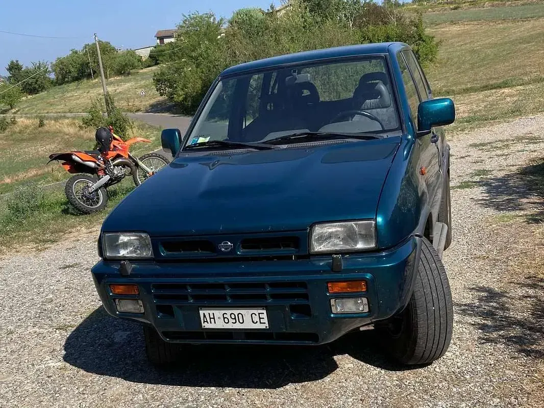 Usata Nissan Terrano SE 99 CV (72 kW) 1995 Blu/azzurro SUV