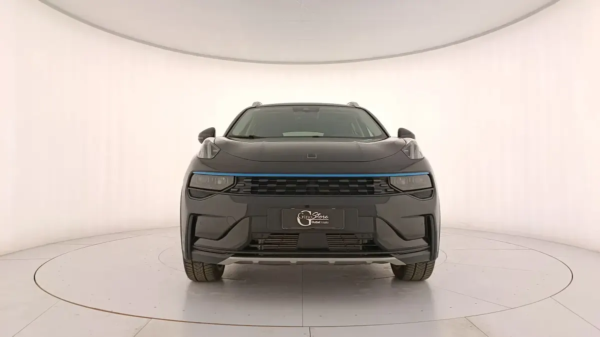 Usata Lynk & Co 01 179 CV (131 kW) 2021 Nero SUV