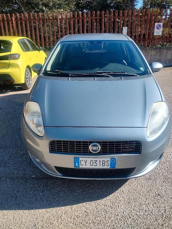 Usata Fiat Grande Punto 2006 Grigio Utilitaria
