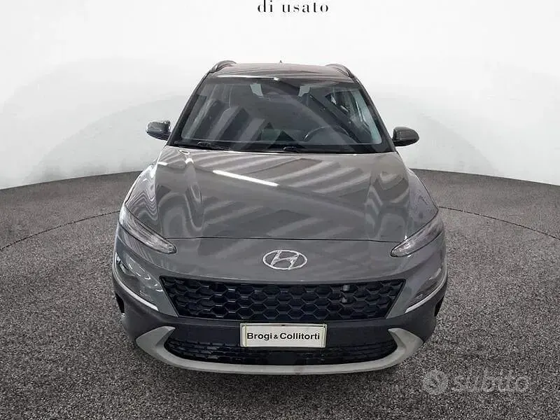 Usata Hyundai Kona 120 CV (88 kW) 2021 Grigio SUV