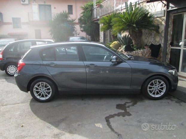 Usata BMW 116 142 CV (104 kW) 2012 Grigio Utilitaria