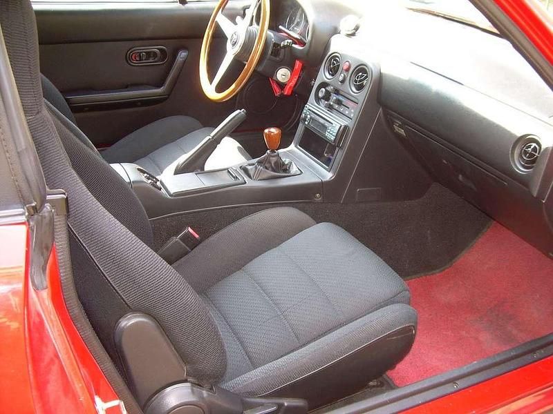 Usata Mazda MX5 116 CV (85 kW) 1991 Rosso Cabrio
