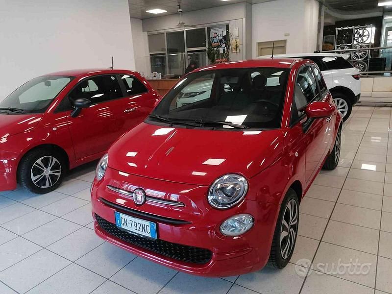 Usata Fiat 500 Club 69 CV (50 kW) 2022 Rosso Utilitaria