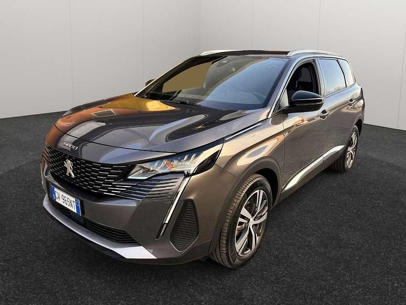 Usata Peugeot 5008 131 CV (96 kW) 2024 Grigio SUV