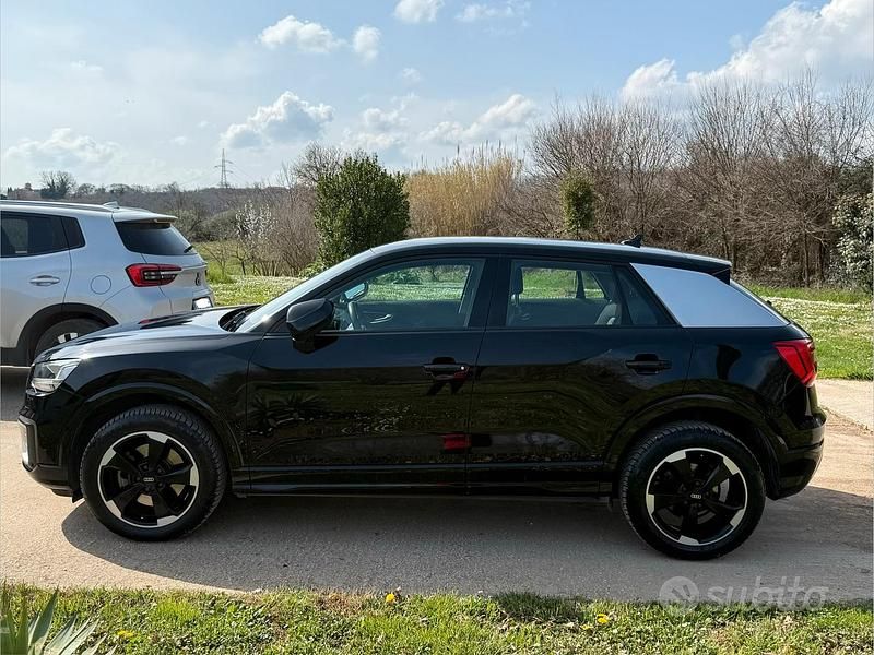 Usata Audi Q2 Sport 116 CV (85 kW) 2017 Nero SUV