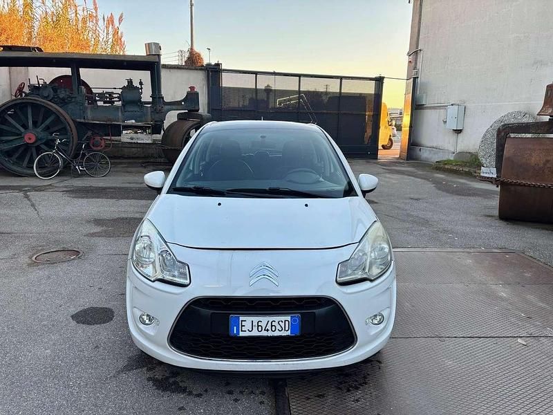Bianco Usata 2012 Citroën C3 Exclusive Tre volumi | 4200 € (Ottimo prezzo) - Immagine 1/4